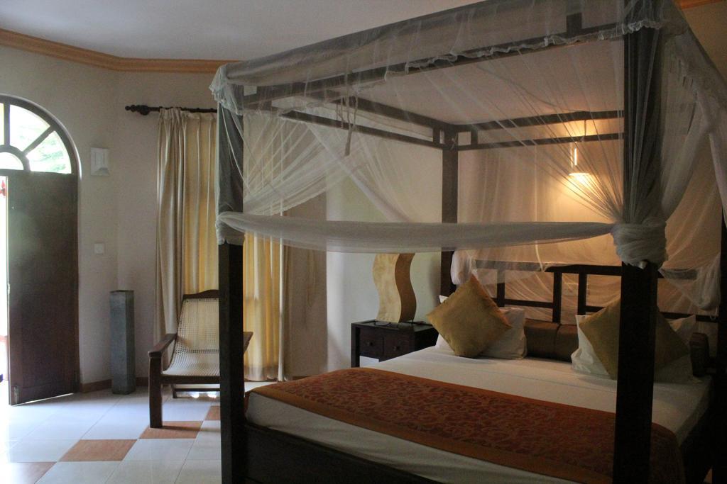 Hotel Bentota Village Extérieur photo