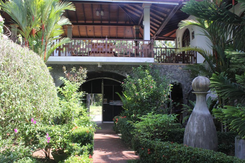 Hotel Bentota Village Extérieur photo
