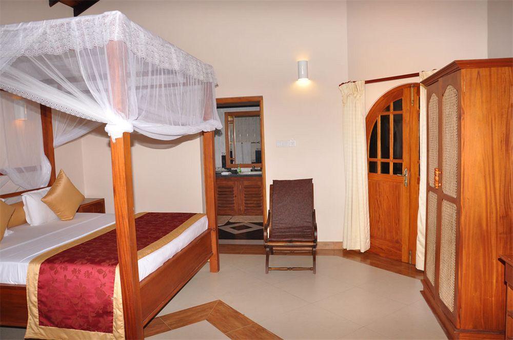Hotel Bentota Village Extérieur photo