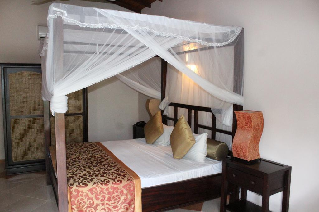 Hotel Bentota Village Extérieur photo