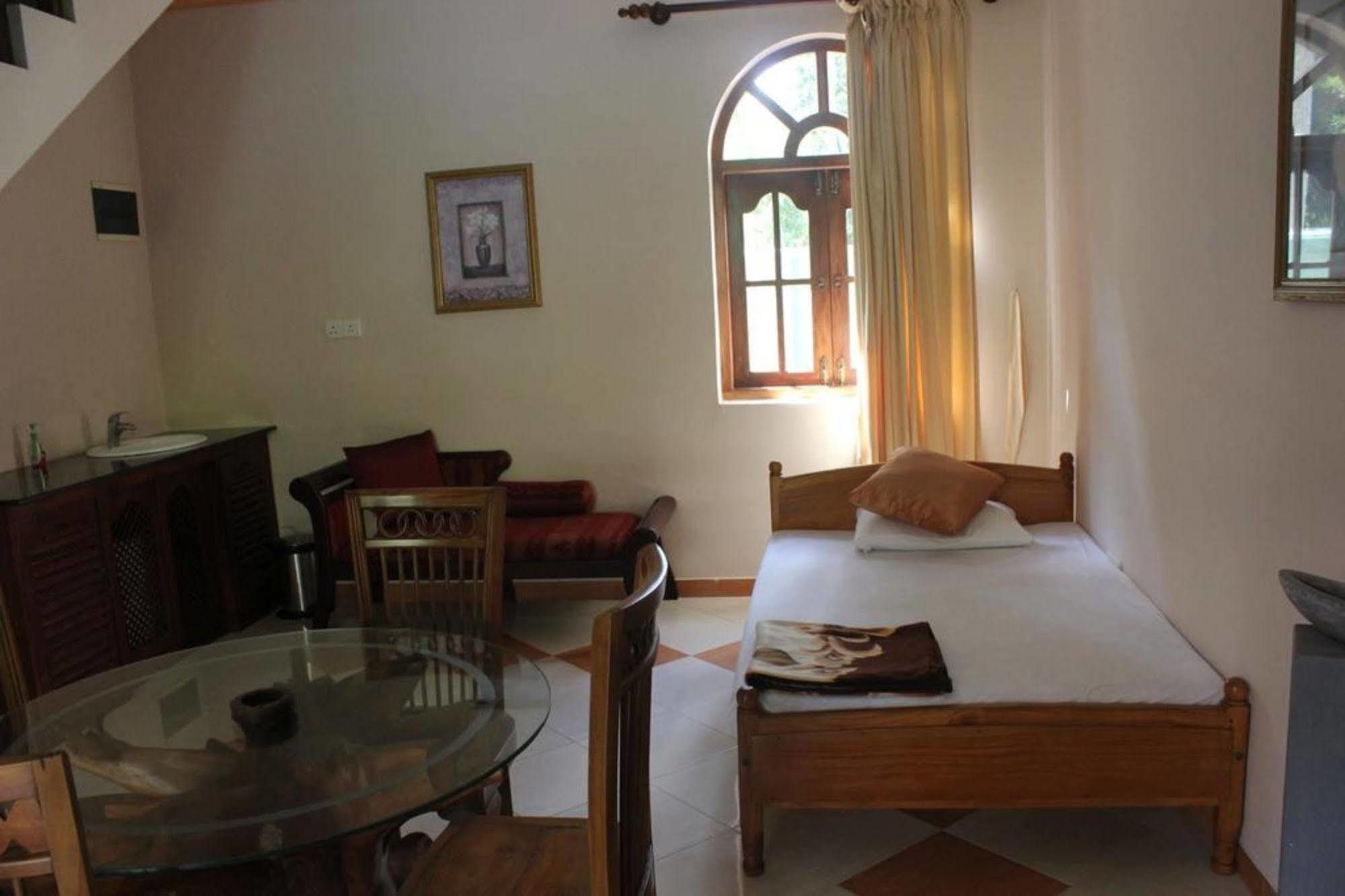 Hotel Bentota Village Extérieur photo
