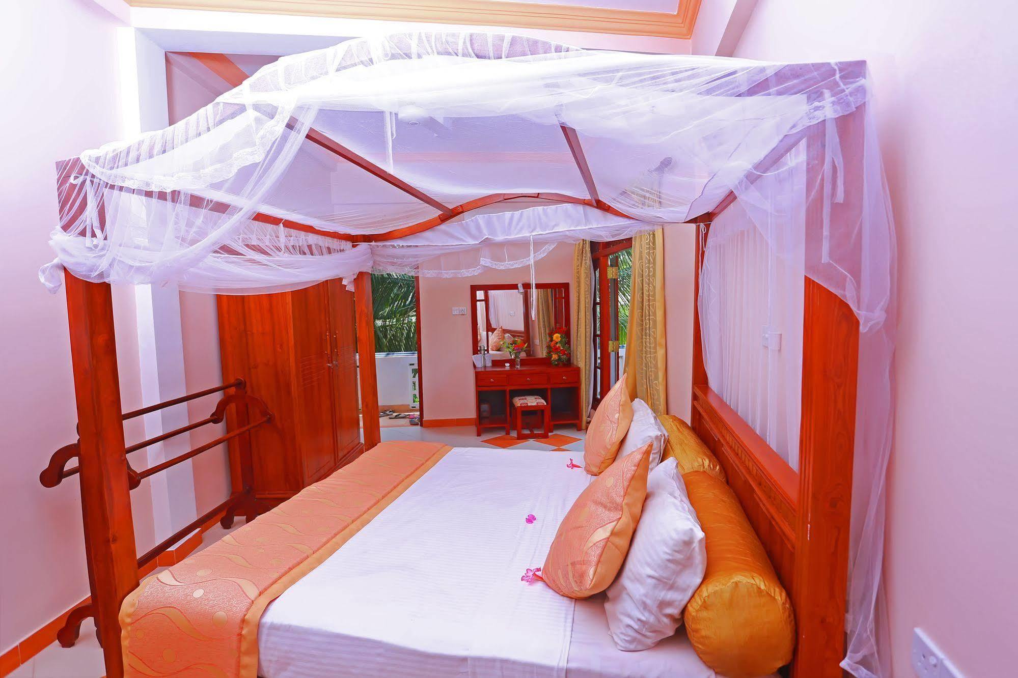 Hotel Bentota Village Extérieur photo