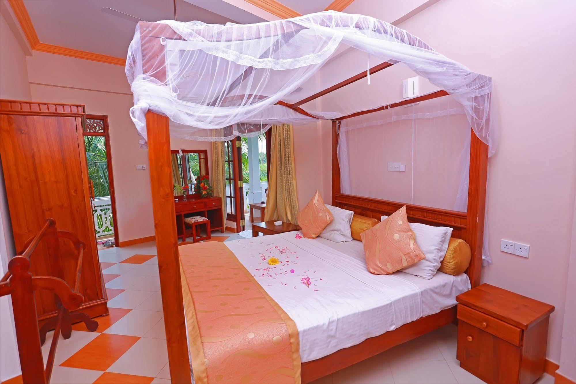 Hotel Bentota Village Extérieur photo